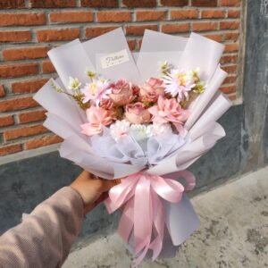Blush Charm (M)